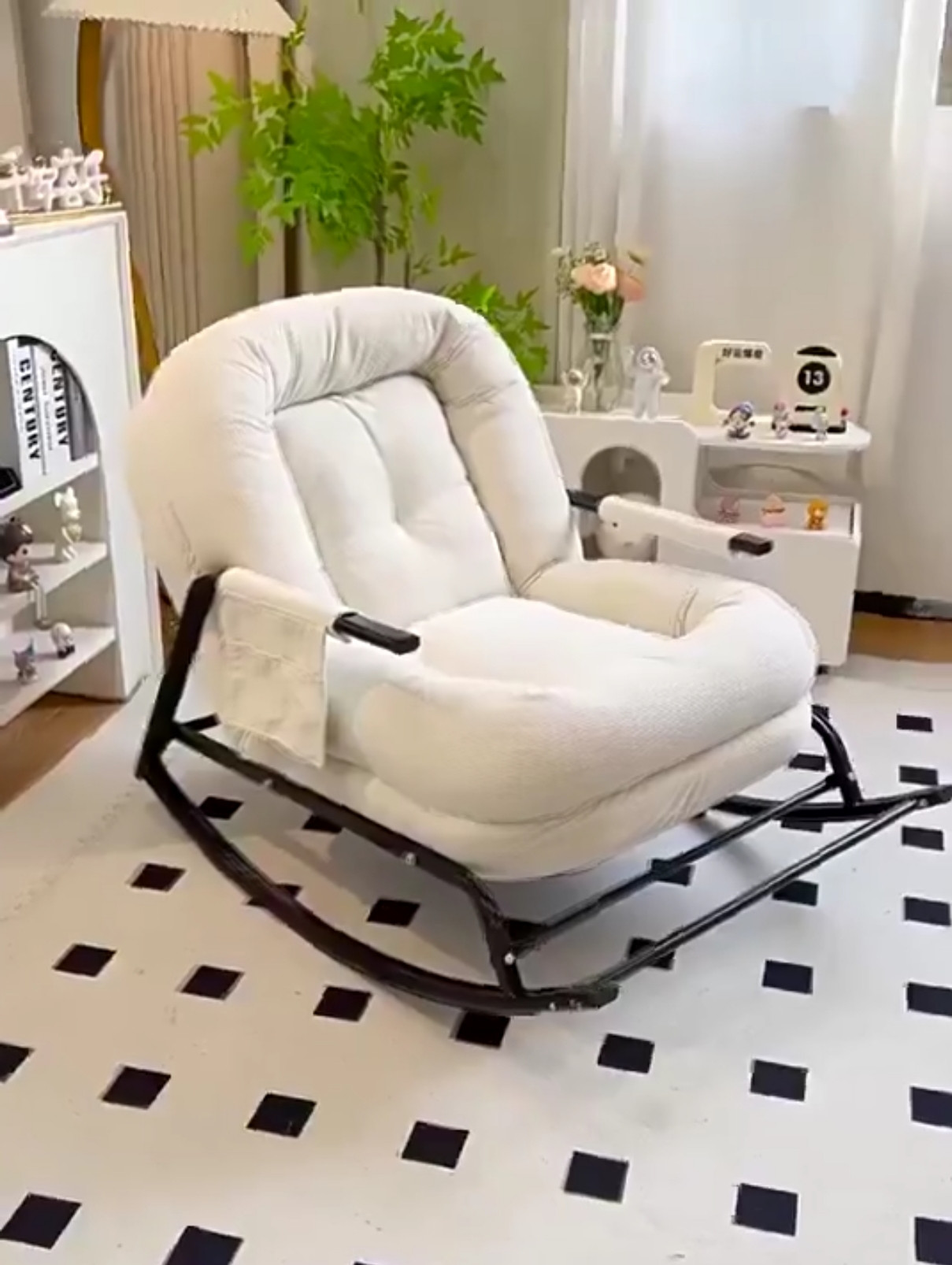 Poltrona reclinável de balanço